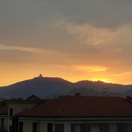 Апартаменты La Finestra Sulla Mole Турин Экстерьер фото